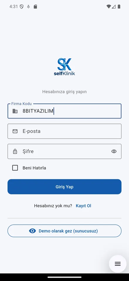 Self Klinik mobil uygulama ekranı — randevu, hasta takip ve klinik yönetim mobil yazılımı